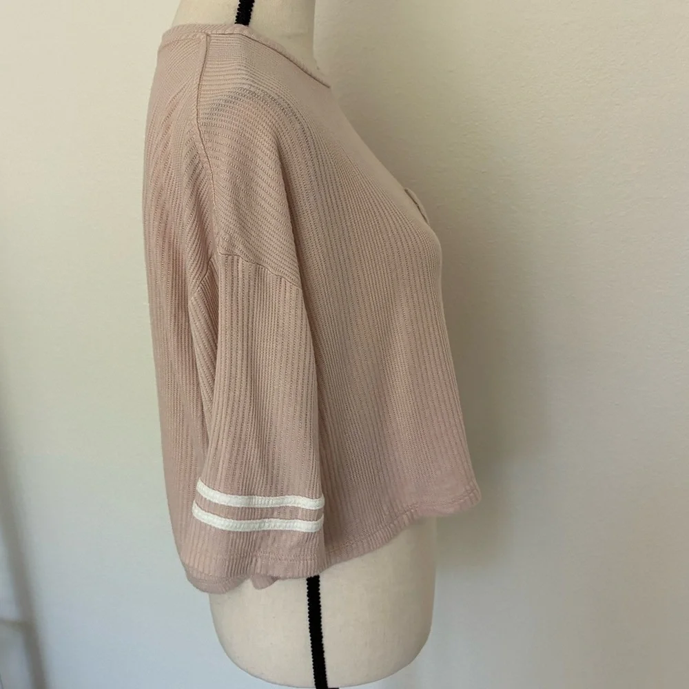 Joah Brown Boxy Oversized Cropped Tee - Picture 5 of 9